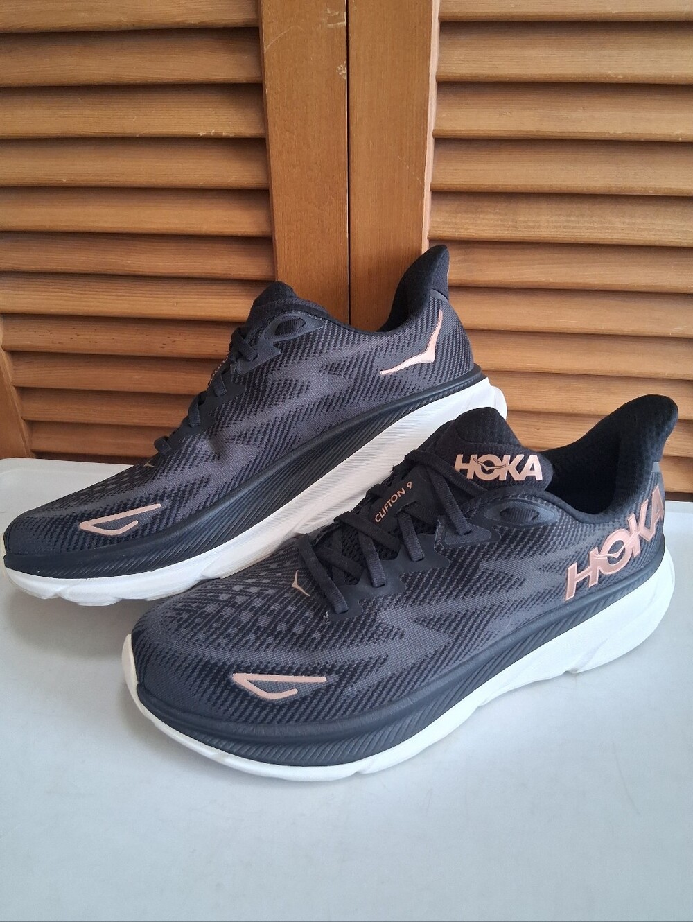Hoka Clifton 9 Black/Gold/Rose Running Shoes Women’s 11B
